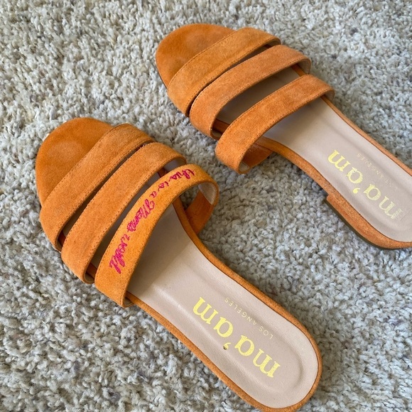 Ma’am Women’s CJ Sandals This is a Mom’s World Slides Size 8 in Orange - Picture 5 of 6